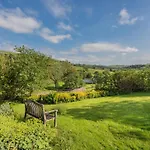 4 Bed In Kendal Oc-sz535 Dom wakacyjny *