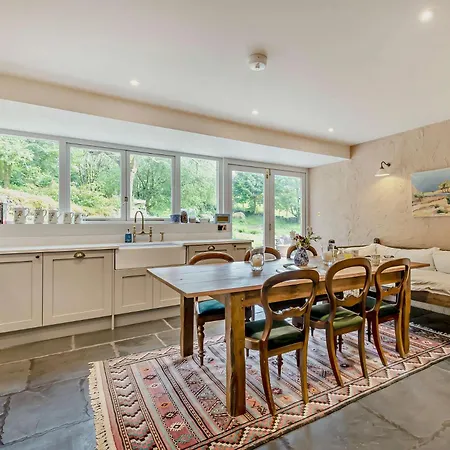 Vakantiehuis 4 Bed In Sz535 Kentmere