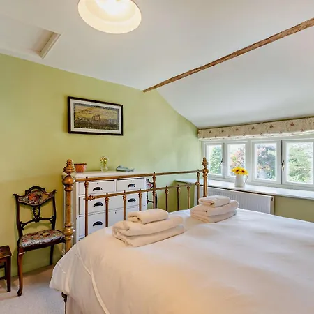 4 Bed In Kendal Oc-sz535 Dom wakacyjny