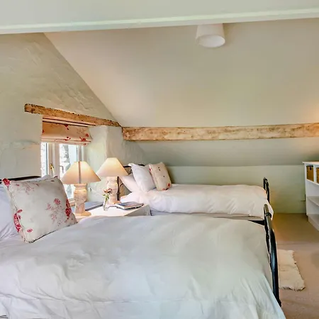 4 Bed In Kendal Oc-sz535 Dom wakacyjny *