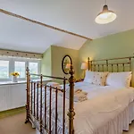 4 Bed In Kendal Oc-sz535 *